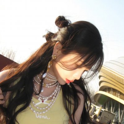 生活艰难所以快乐